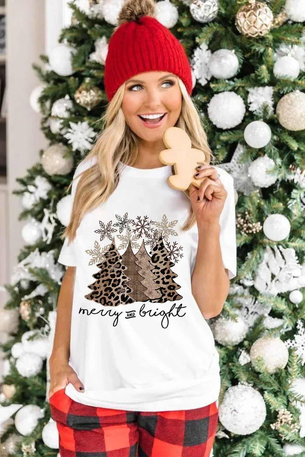 White Leopard Christmas Tree Graphic Tee – Festive & Fierce Crewneck DAME BOHEME
