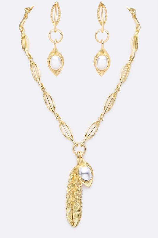 Iconic Pearl Drop Feather Charm Necklace Set LA Jewelry Plaza