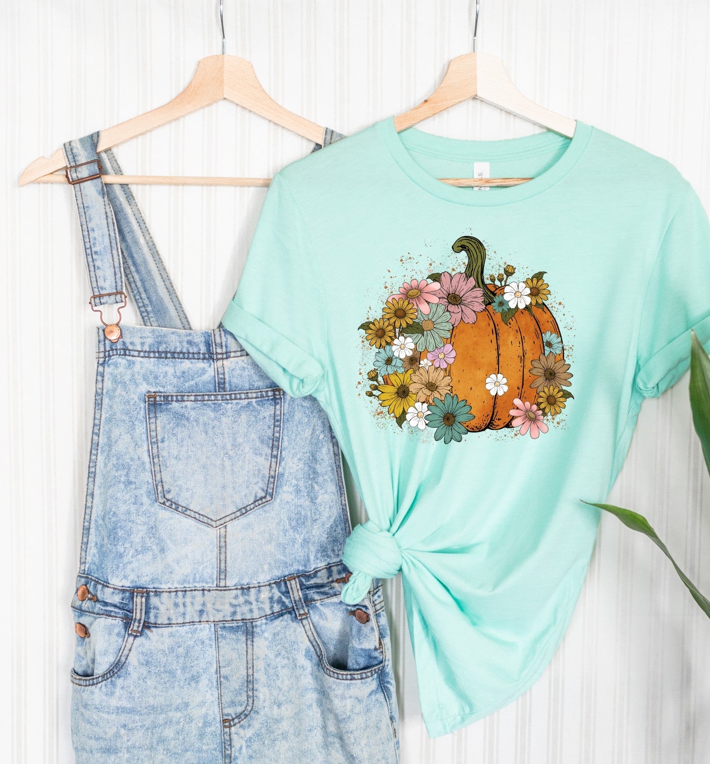 Floral Pumpkin Halloween Graphic Tee Top DAME BOHEME
