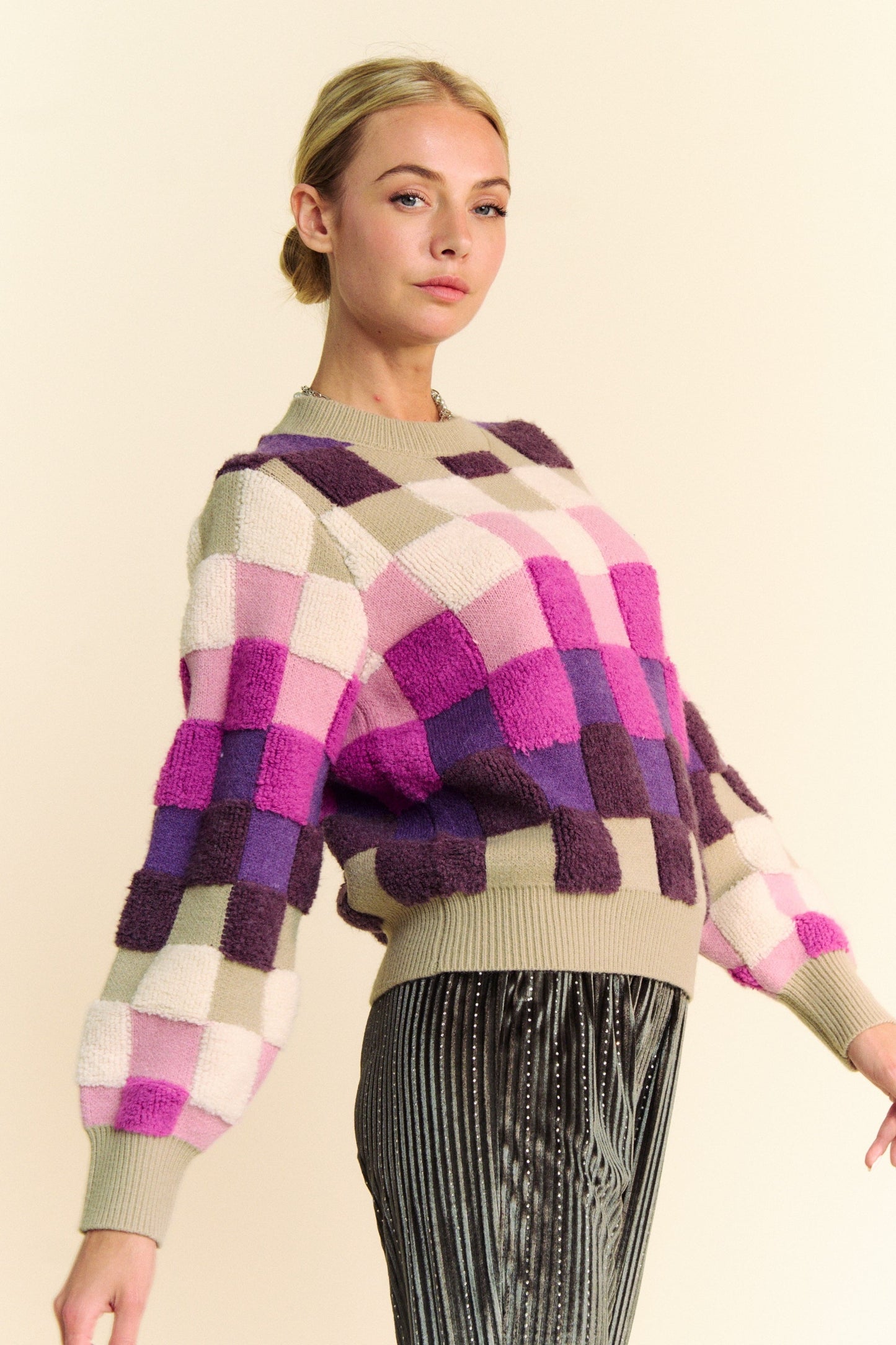Davi & Dani Checkered Round Neck Long Sleeve Sweater Trendsi
