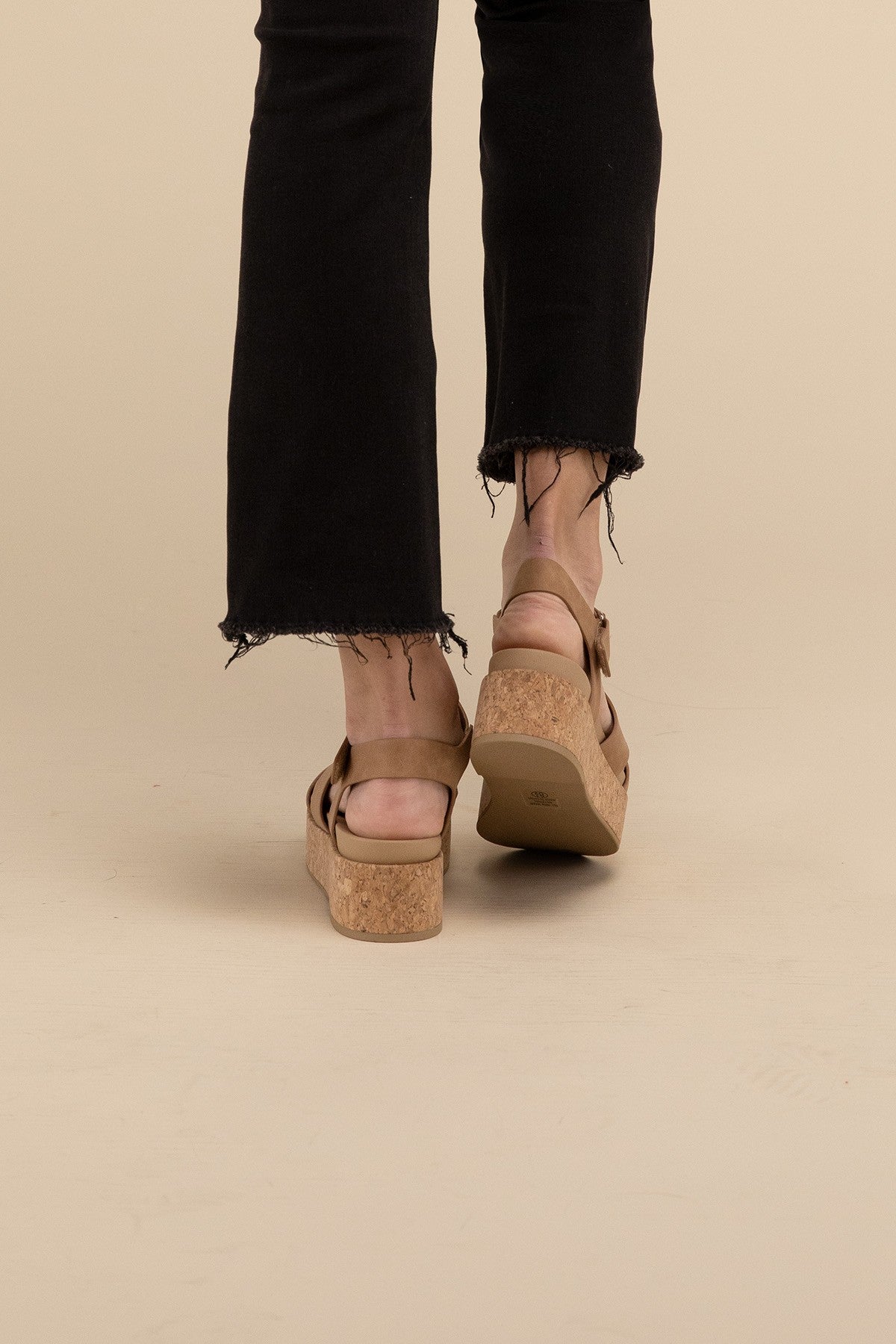 AMENDA-S Platform Sandal Wedge Fortune Dynamic