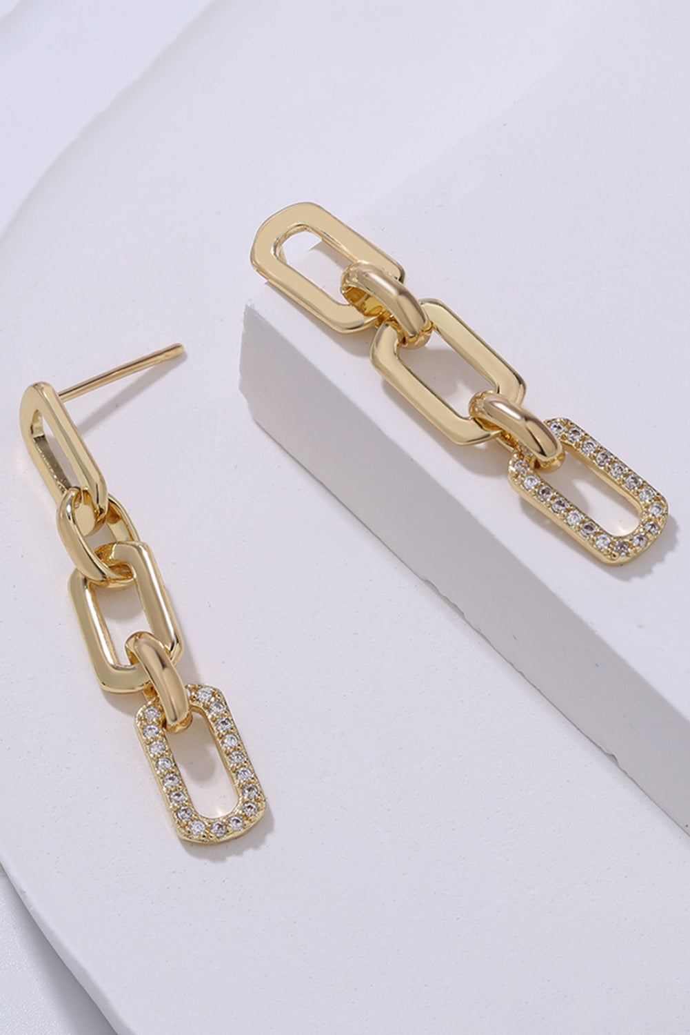 Gold Chain Link Rhinestone Decor Plate Stud Earrings DAME BOHEME