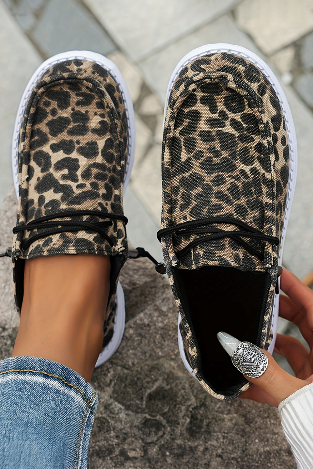 Kira Lace-up Decor Leopard Canvas Shoes DAME BOHEME