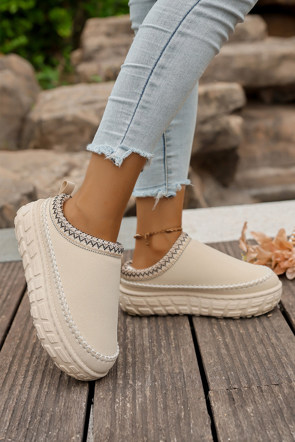 Millie Plush Winter Clog Slippers DAME BOHEME