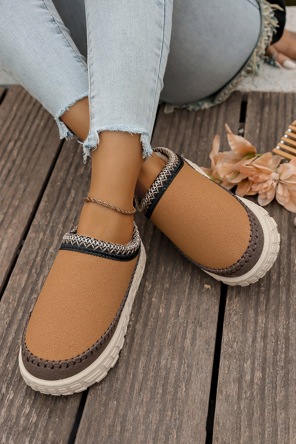 Millie Plush Winter Clog Slippers DAME BOHEME