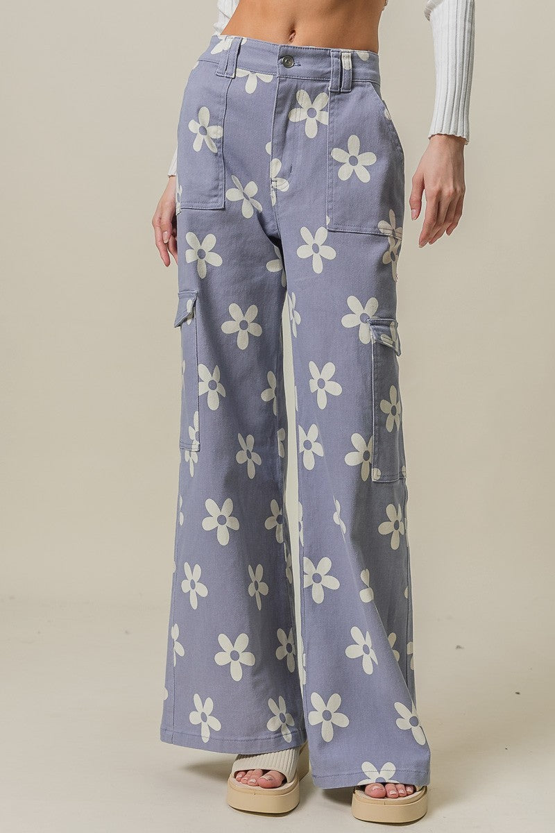 BiBi Flower Printed Side Pocket Wide Cargo Pants Trendsi