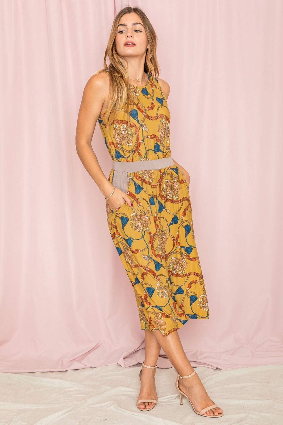 Blouson Chain Tassel Print Capri Leg Jumpsuit - Plus Size EG fashion