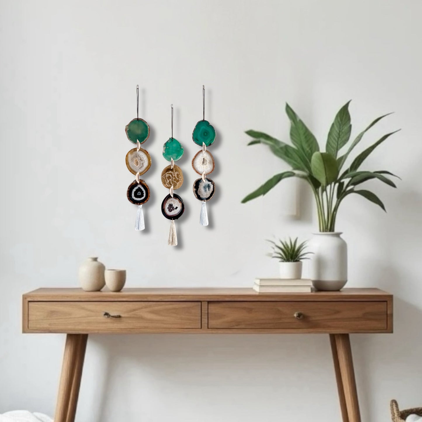 Juniper Agate Garland Wall Hanging DAME BOHEME
