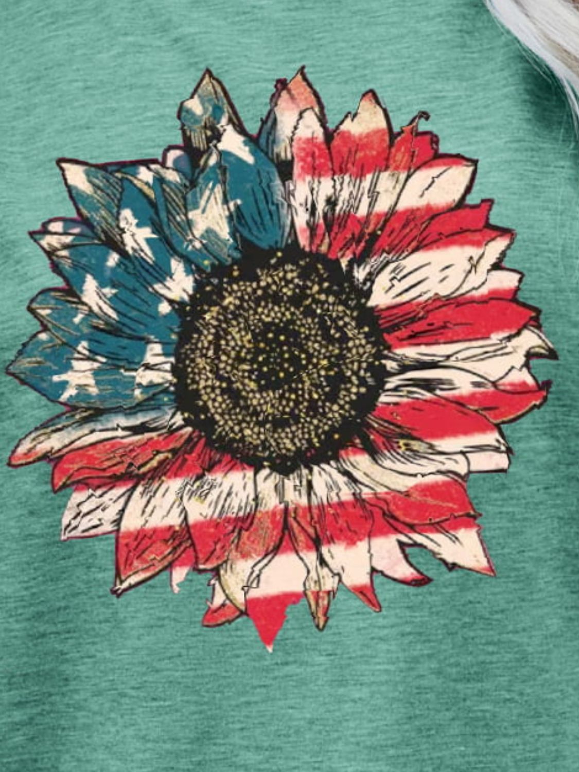 US Flag Flower Graphic Tee DAME BOHEME
