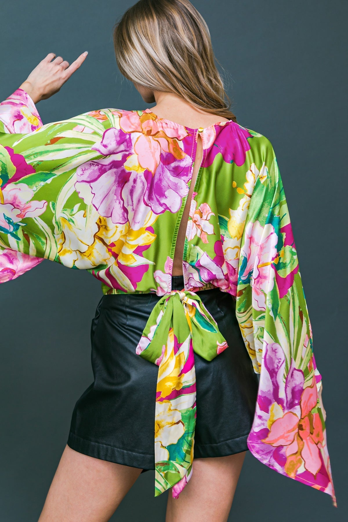 EXTRAVAGANT PRESENCE WOVEN TOP DAME BOHEME