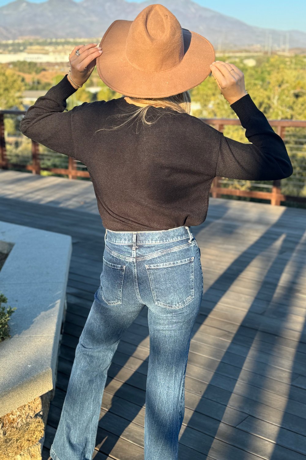 Boo Knitted Ribbed Sweater DAME BOHEME
