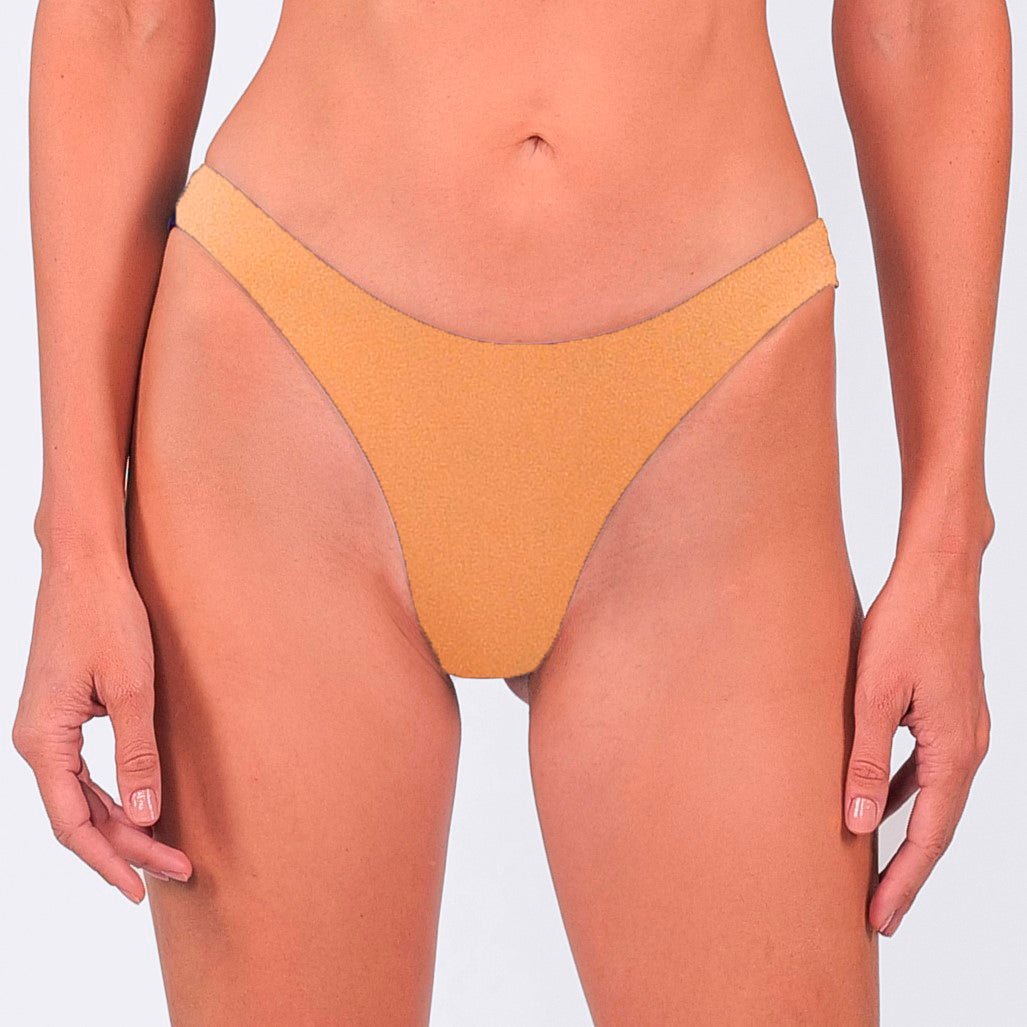 MYKONOS HIGH LEG LOW RISE BOTTOM DAME BOHEME