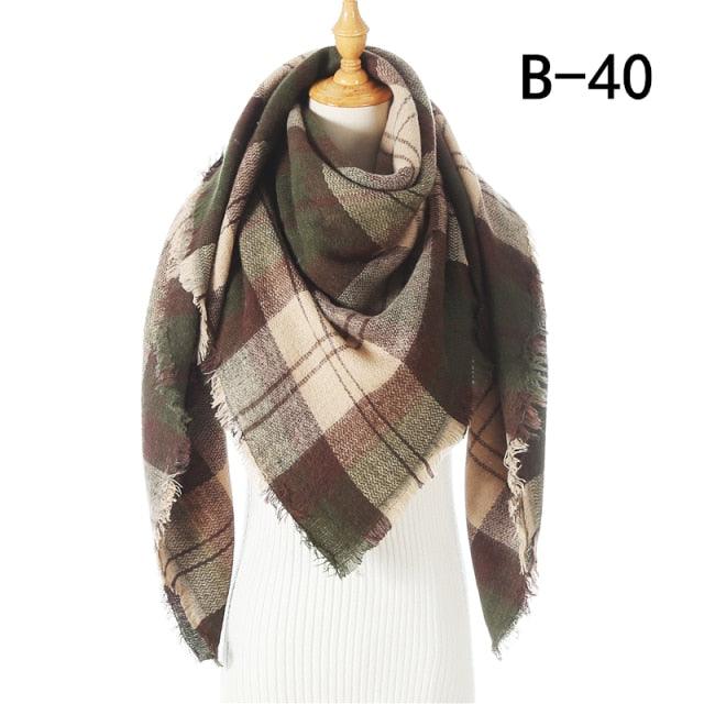 Plaid Pattern Triangle Scarves for Women DAME BOHEME