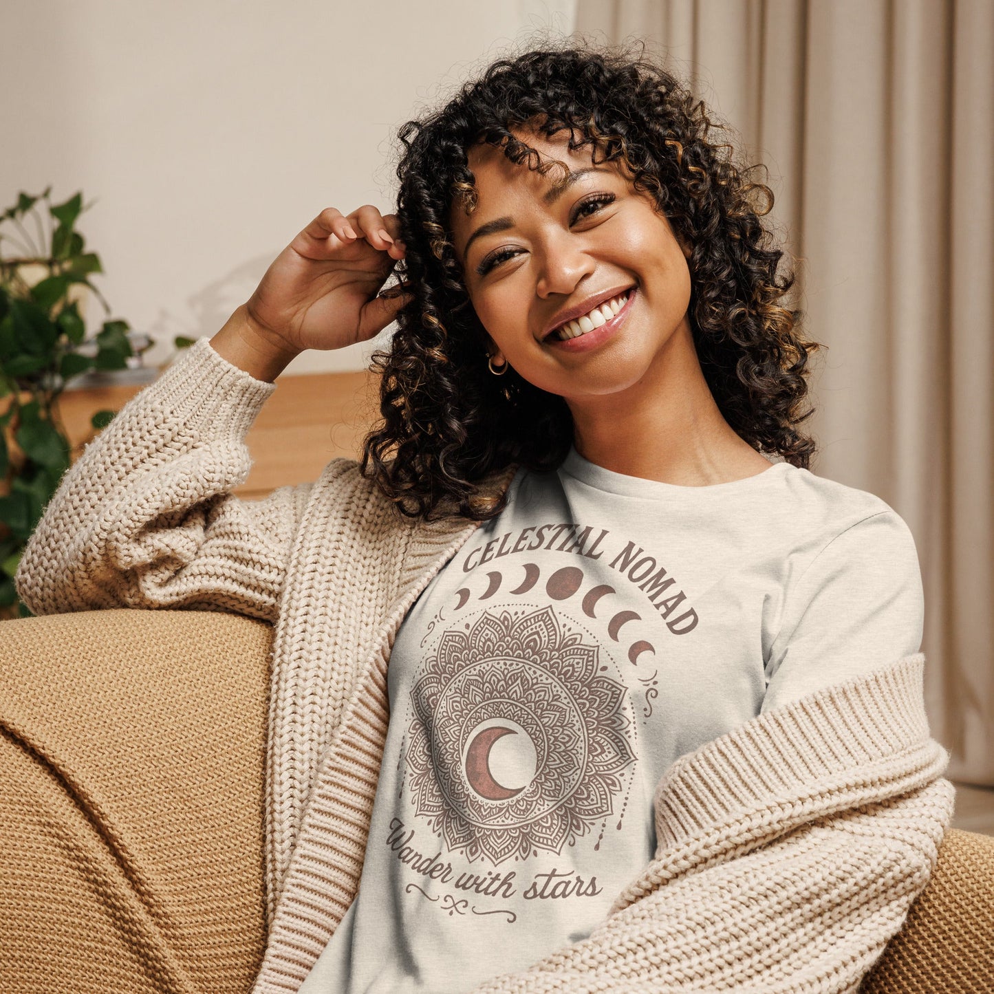 Celestial Nomad Vintage Bohemian Women's Graphic T-Shirt DAME BOHEME
