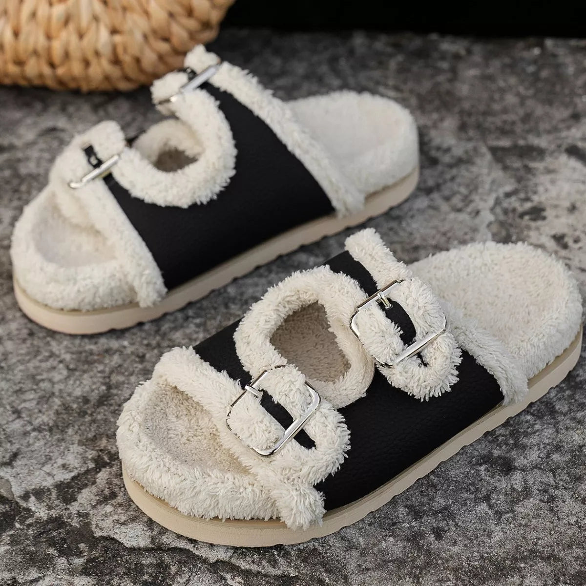 Buckle Decor Plush Lined Platform Slippers  DAME BOHEME