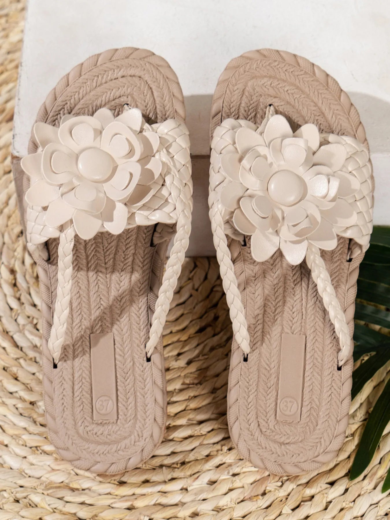 Floral Embellished Comfort Slide Sandals Trendsi
