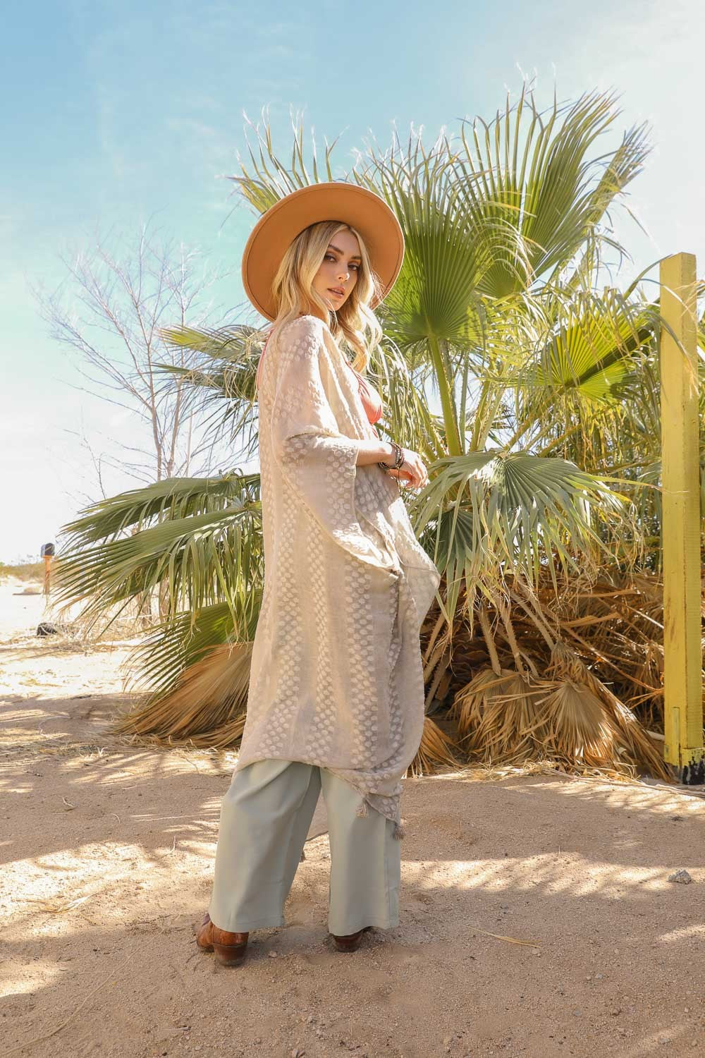Pom Trimmed Jacquard Kimono Leto Accessories