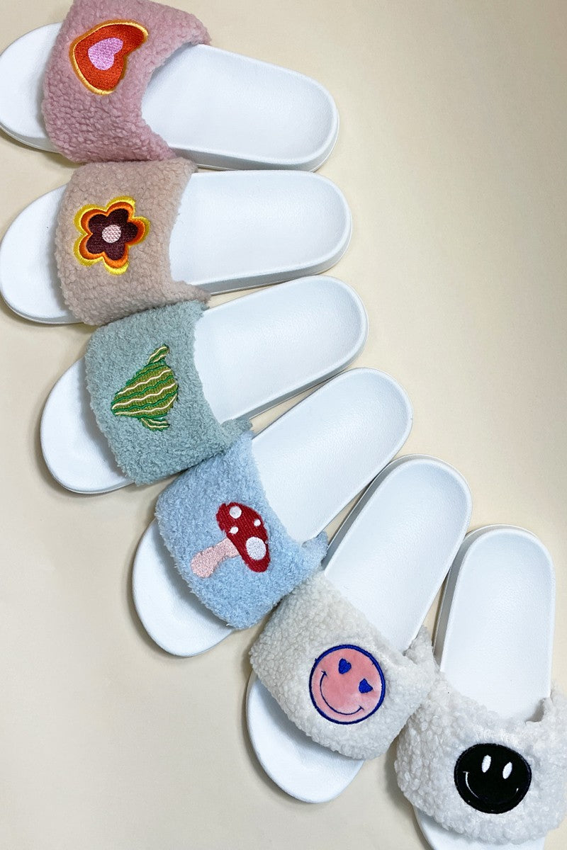 Novelty Sherpa Slides  DAME BOHEME