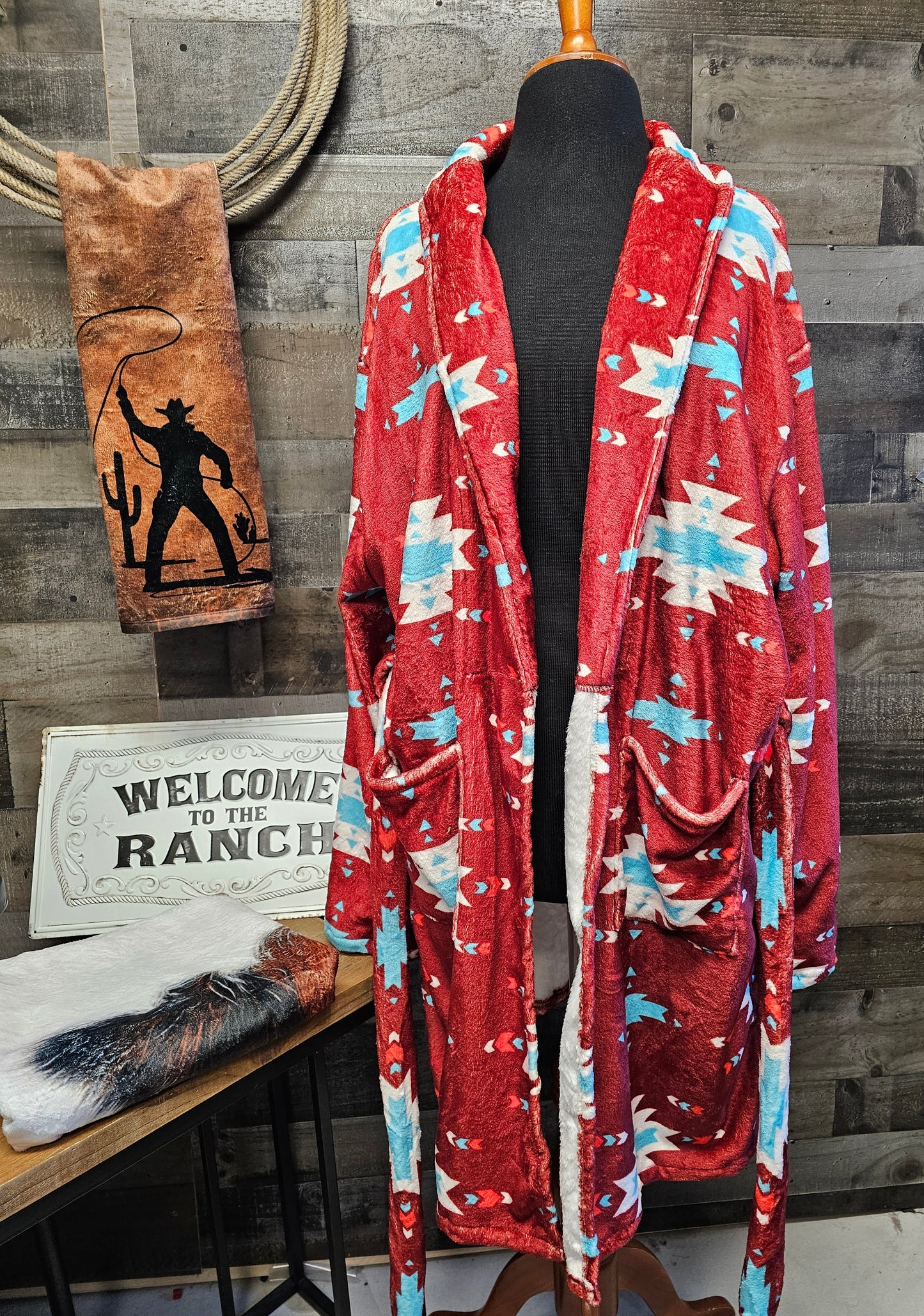 Burgundy Aztec Women's Western Bath Robe  DAME BOHEME