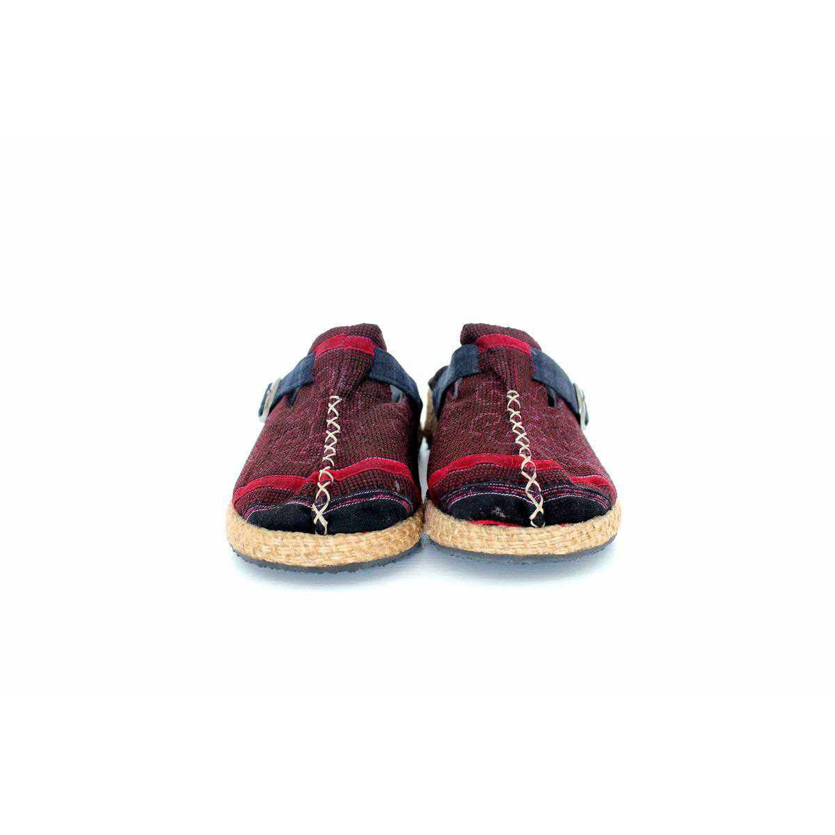 Vintage Hmong Textile Boho Upcycled Slip On Shoes - Thailand  DAME BOHEME
