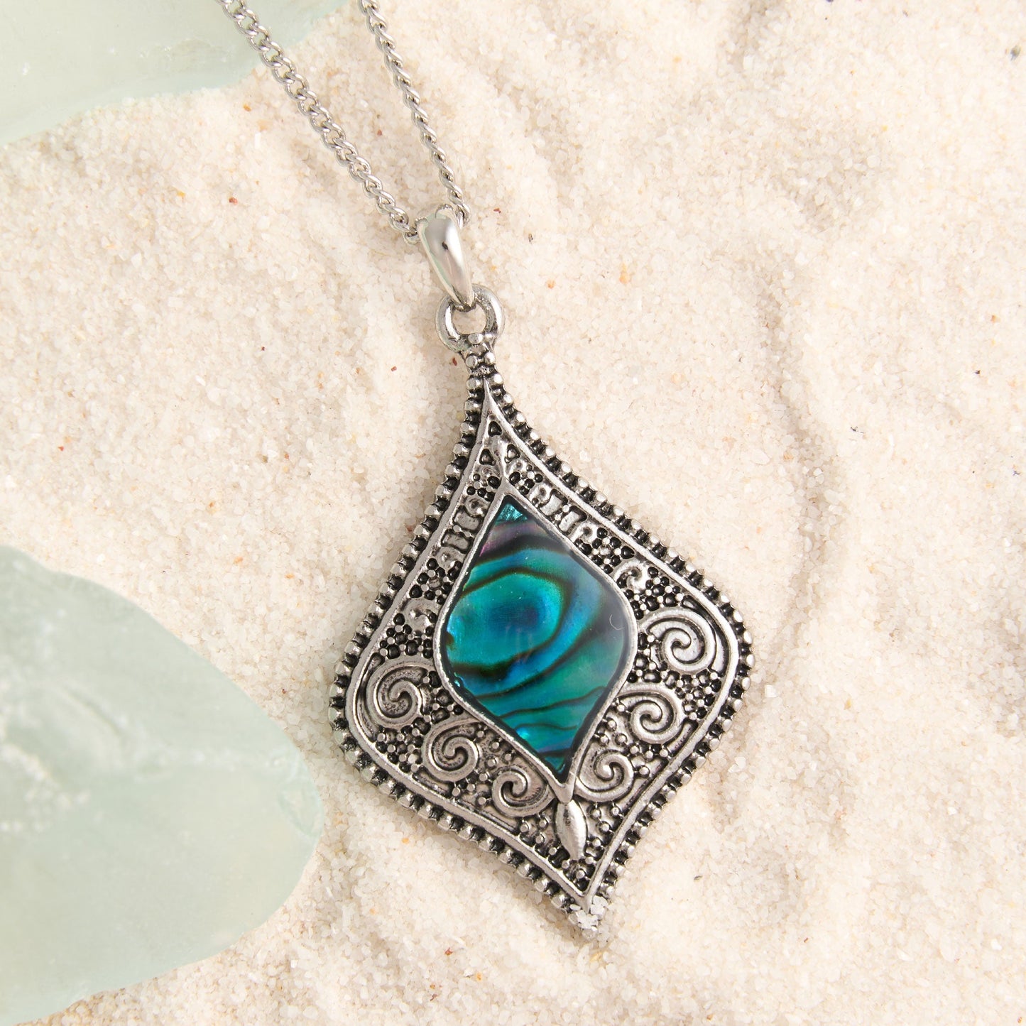 Abalone Dainty Pendant Necklace  DAME BOHEME
