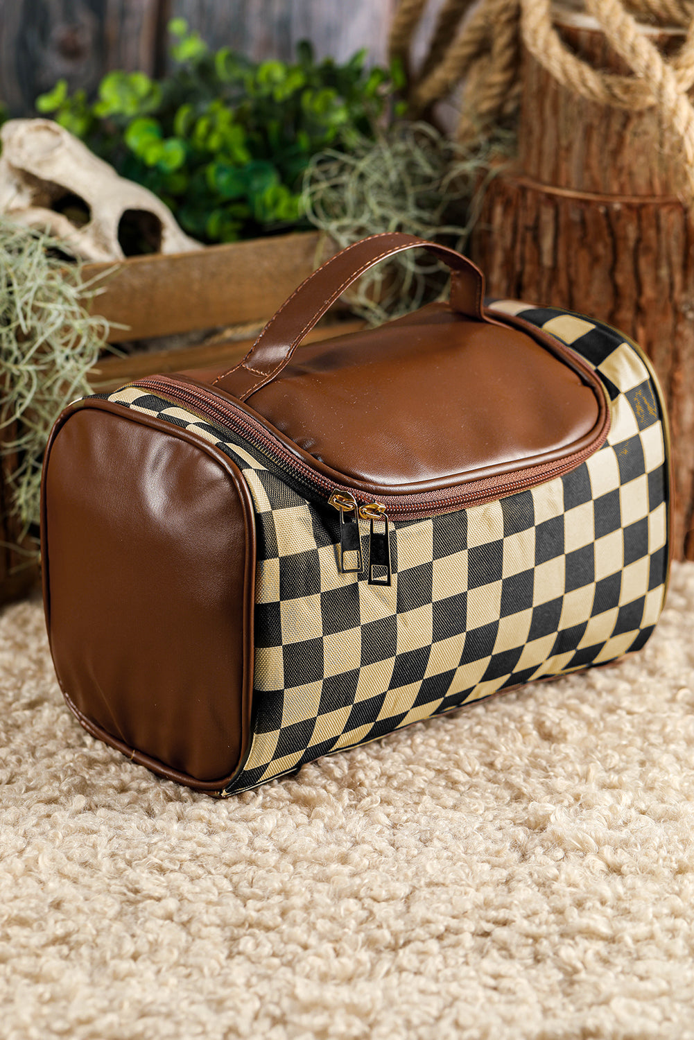 Black Checkered Zipper Makeup Bag  DAME BOHEME