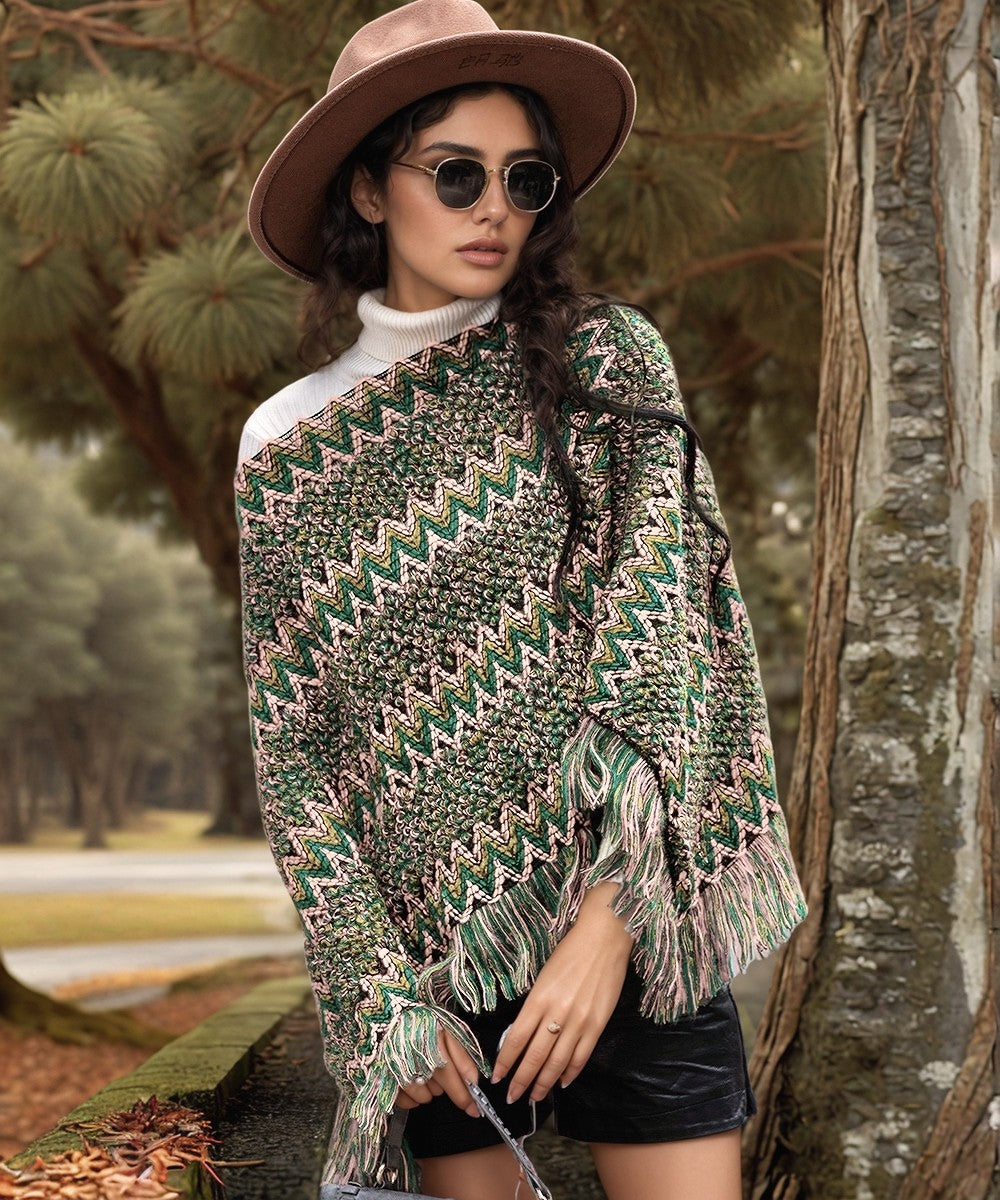 Bohemian Ethnic Green Fringed Batwing Sleeve Poncho