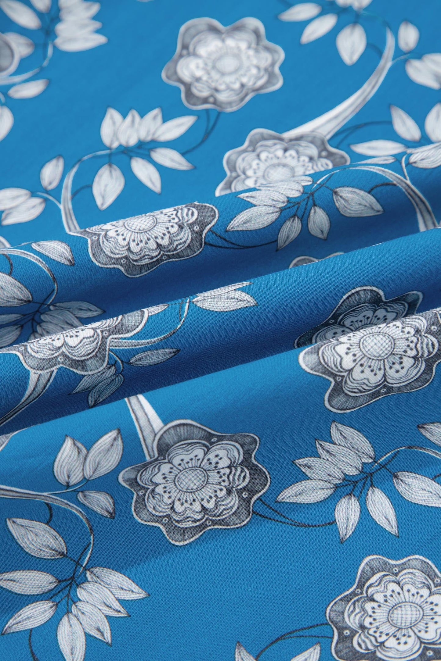 Blue Retro Floral Print Striped Trim Button Neck Short Sleeve Blouse  DAME BOHEME