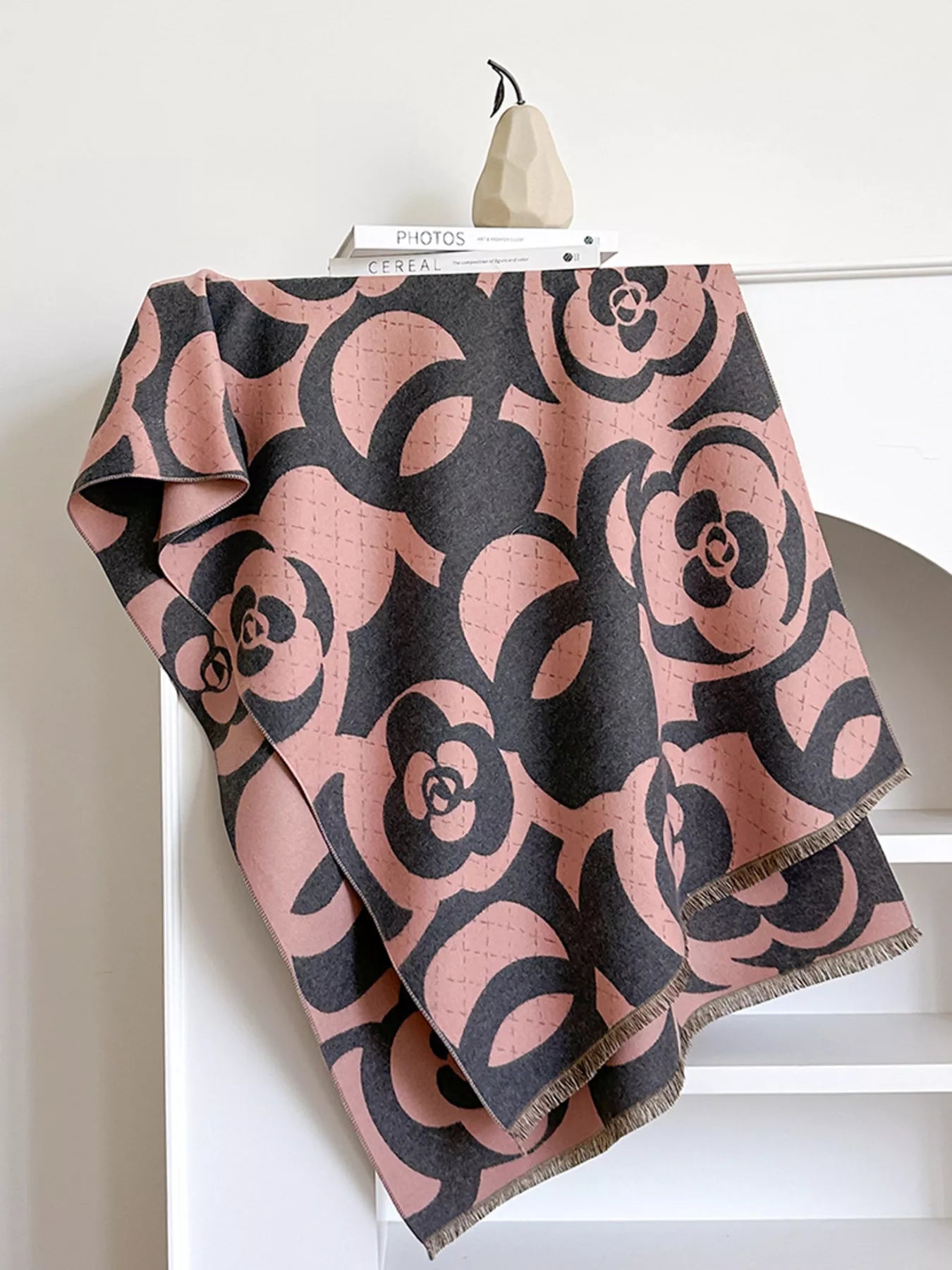 Floral Patterned Warm Scarf  DAME BOHEME