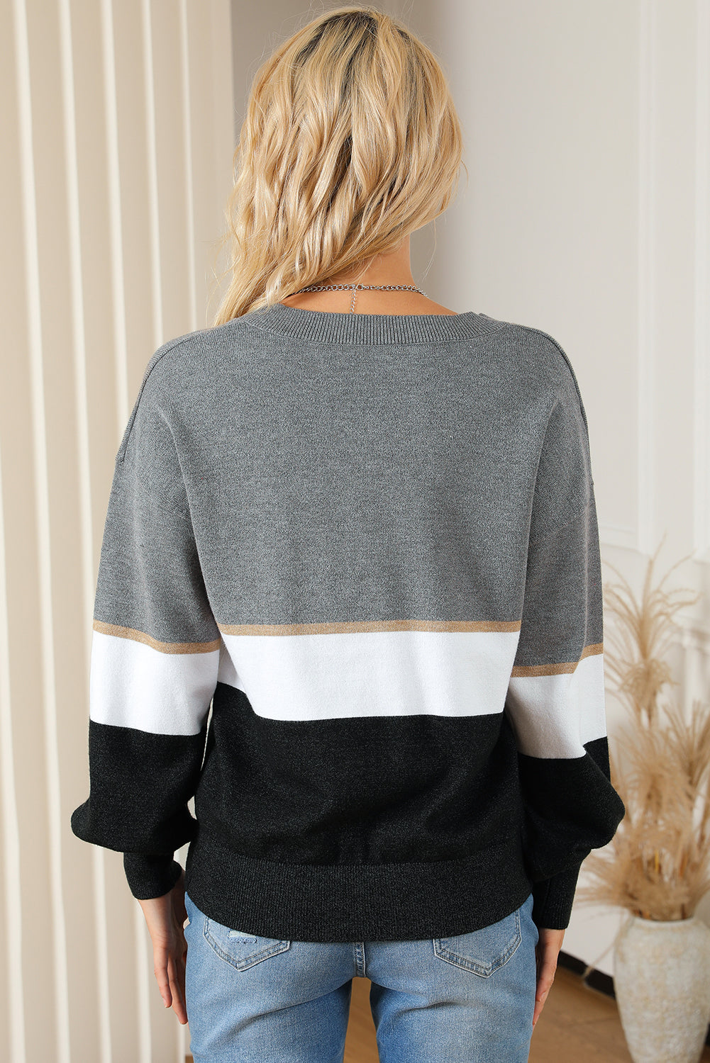 Color Block V Neck Long Sleeve Sweater - Plus Size Available