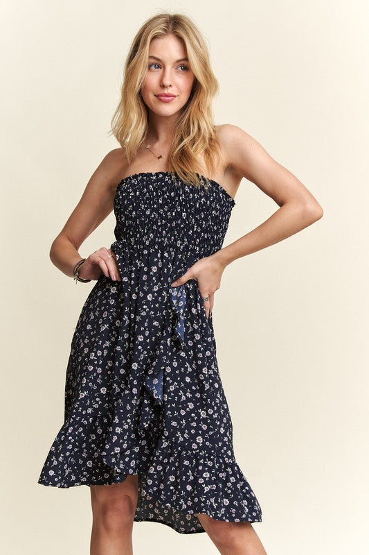 ADORA Smocked Floral Tube Dress with Pockets Trendsi