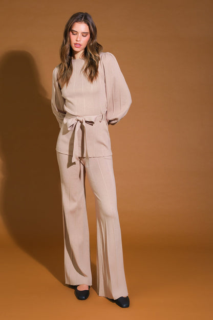 SMILE WHEN YOUR SAD WITH SWEATER TOP AND PANT SET  DAME BOHEME