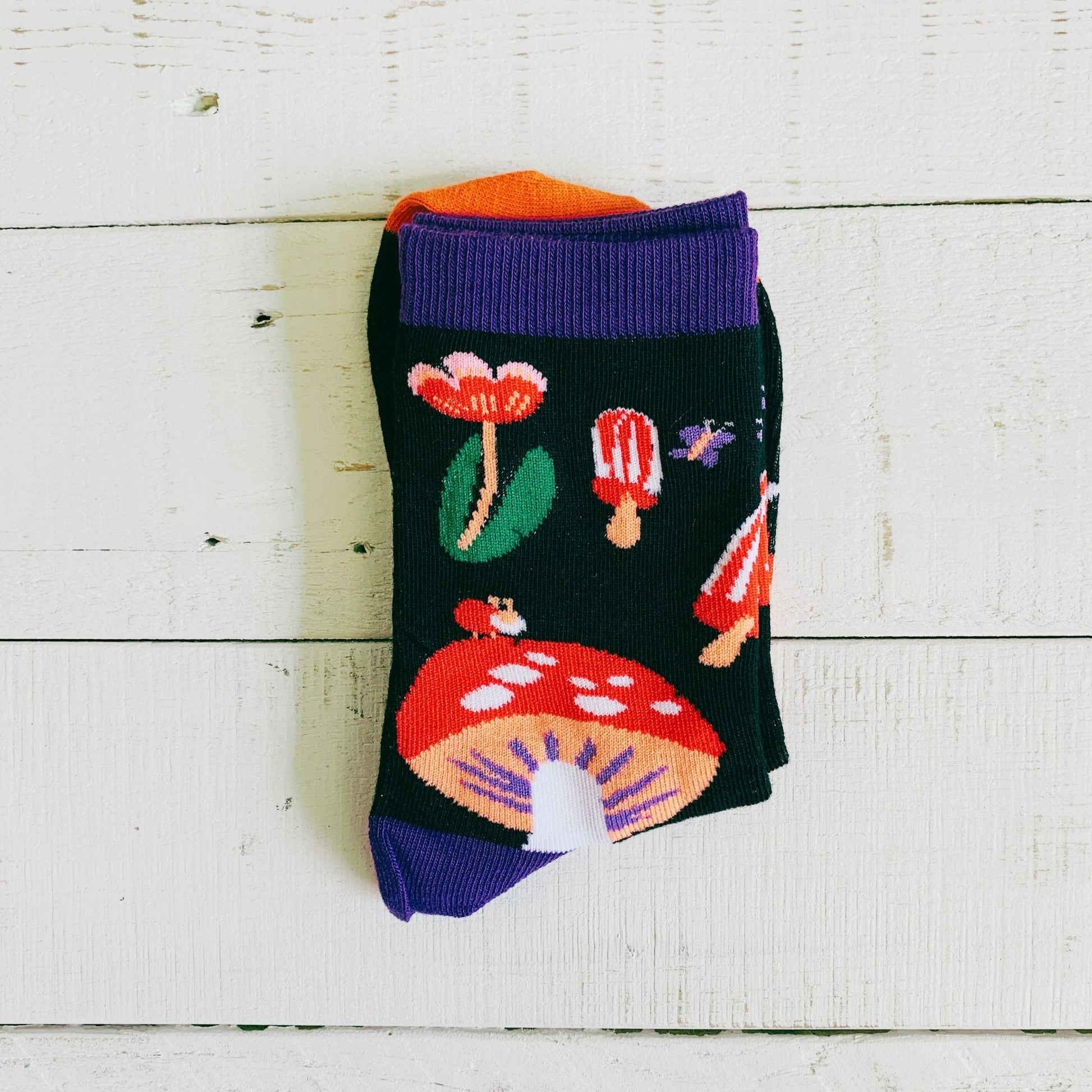Amanita Trippy Mushroom Black Cotton Crew Socks  DAME BOHEME