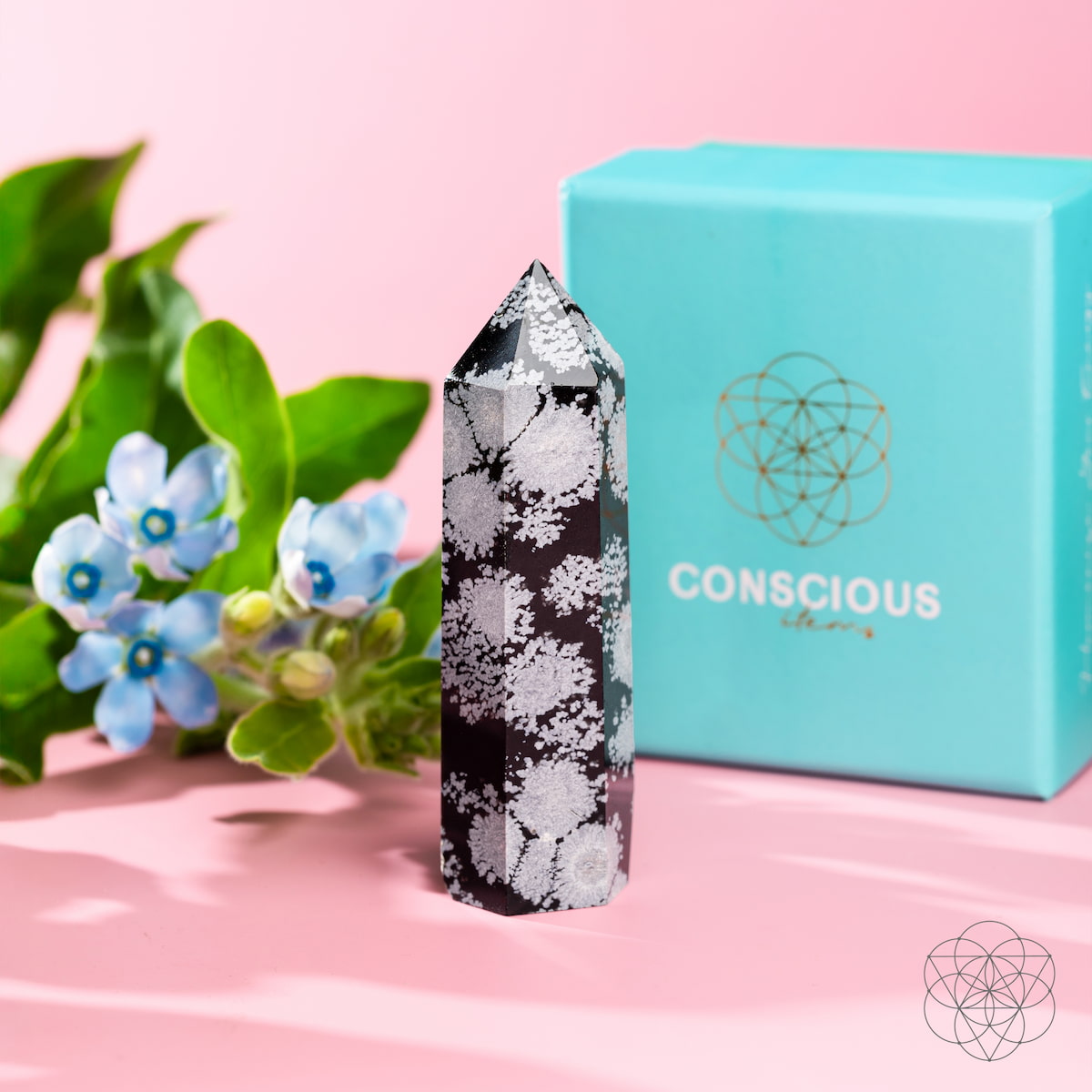 Spiritual Bodyguard - Snowflake Obsidian Point  DAME BOHEME