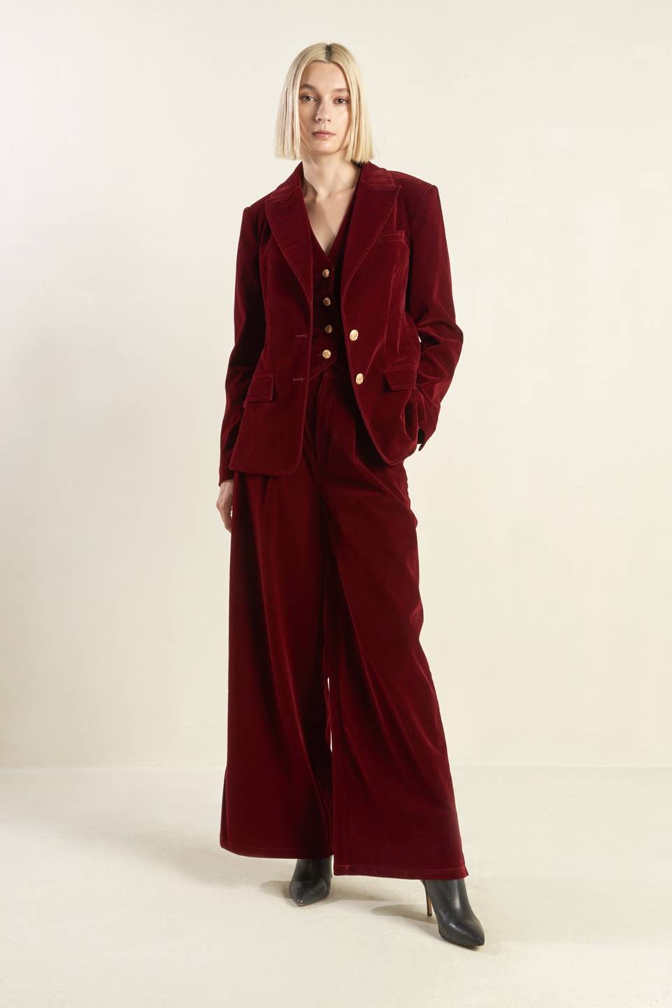 COY CHARM VELVET BLAZER  DAME BOHEME