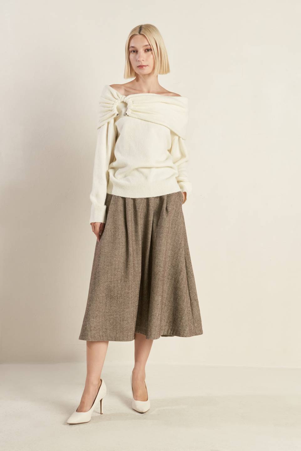 QUIET MOMENTS SWEATER TOP  DAME BOHEME