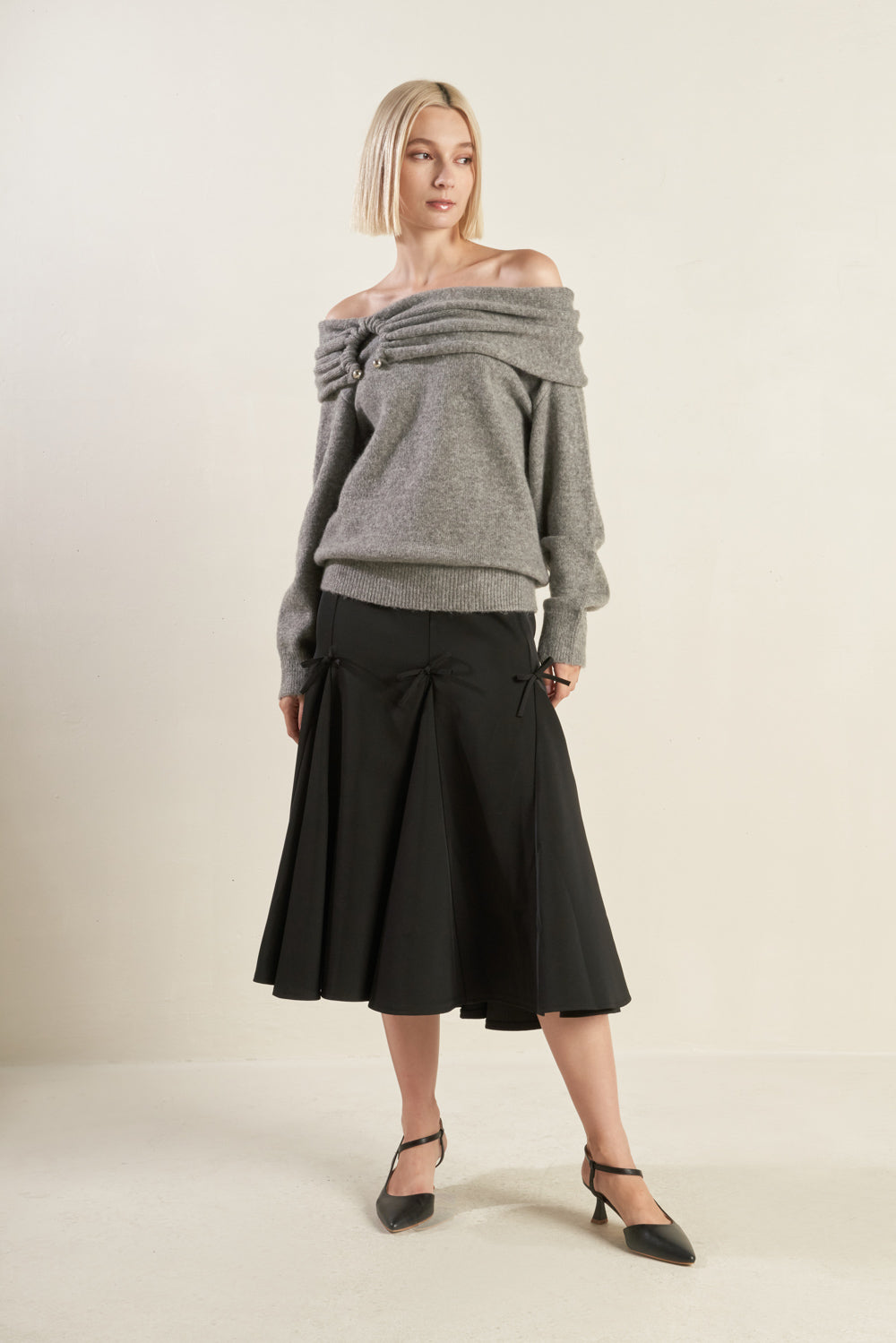 QUIET MOMENTS SWEATER TOP  DAME BOHEME