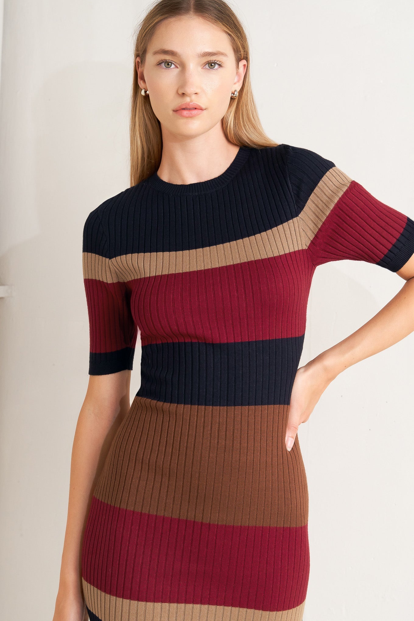 FALL RHYTHM COLOR BLOCKED MIDI SWEATER DRESS  DAME BOHEME