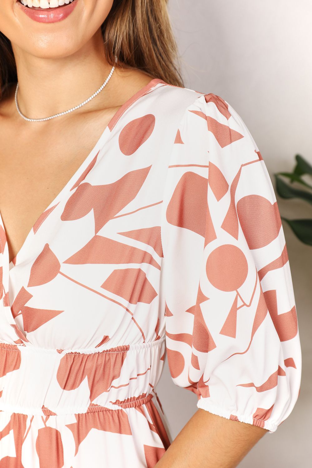 Geometric Print Surplice Balloon Sleeve Midi Dress Trendsi