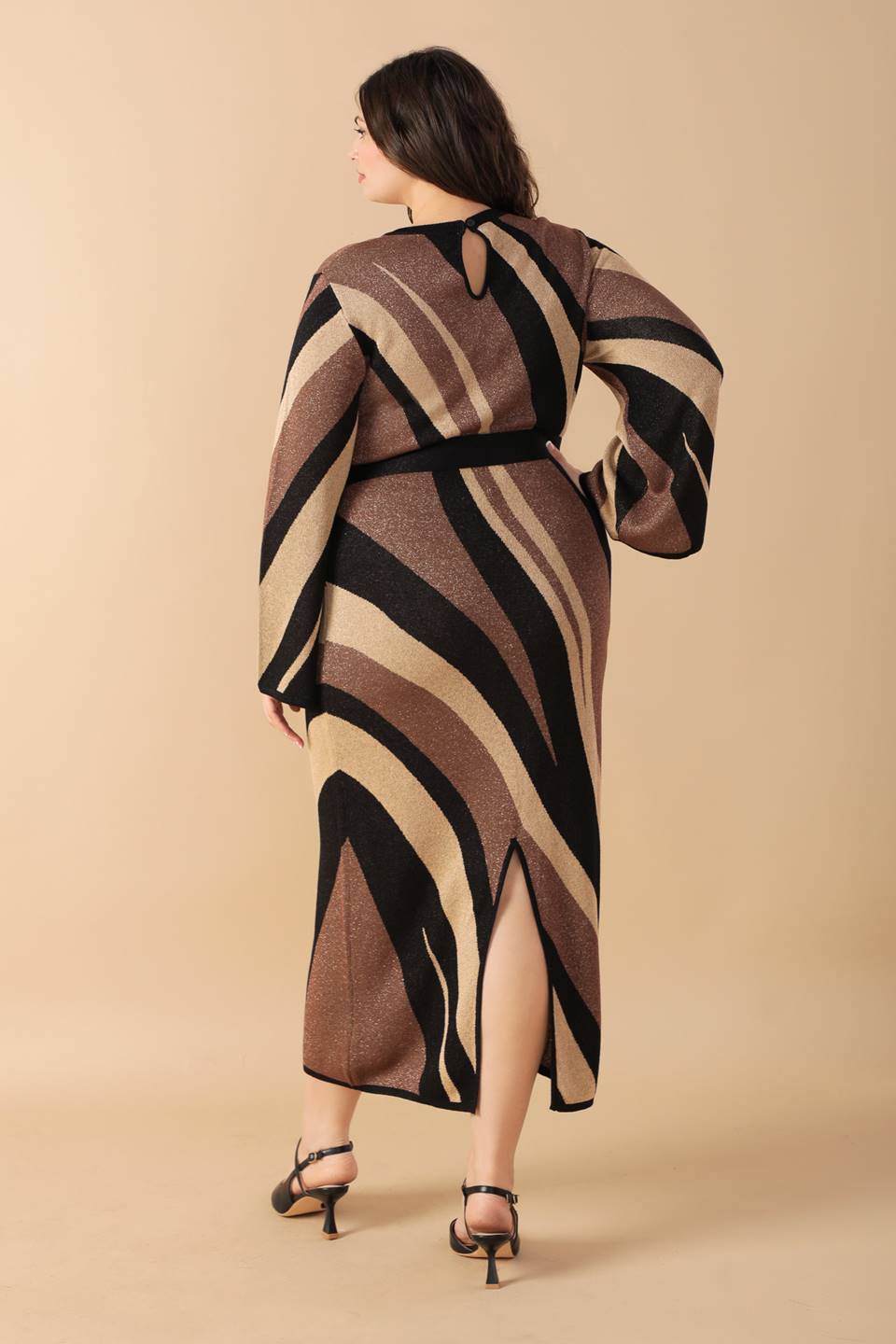 PUT ON A SMILE MIDI SWEATER DRESS  DAME BOHEME