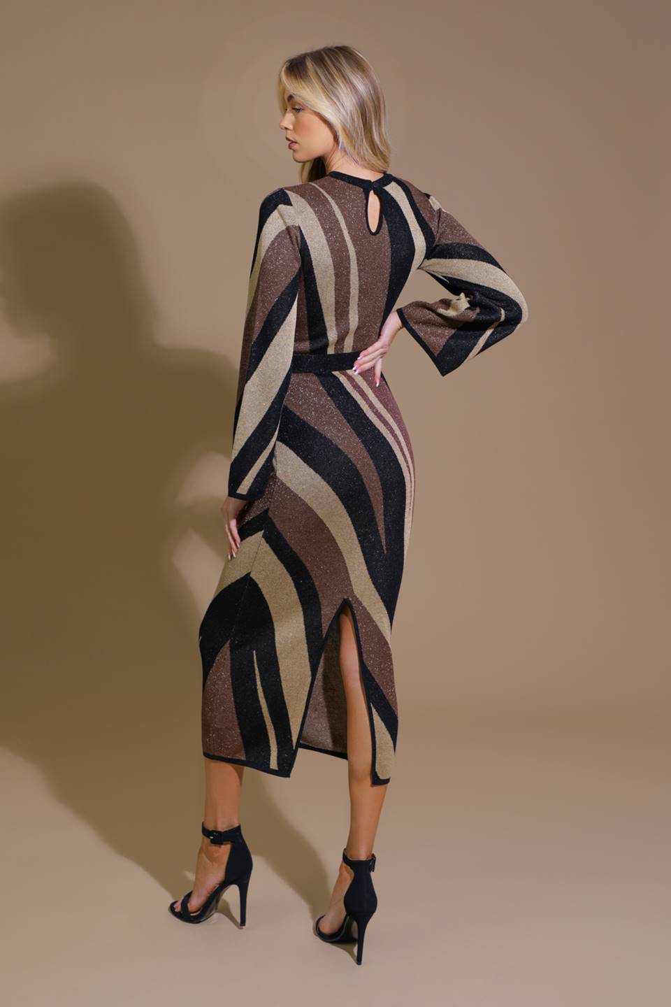 PUT ON A SMILE MIDI SWEATER DRESS  DAME BOHEME