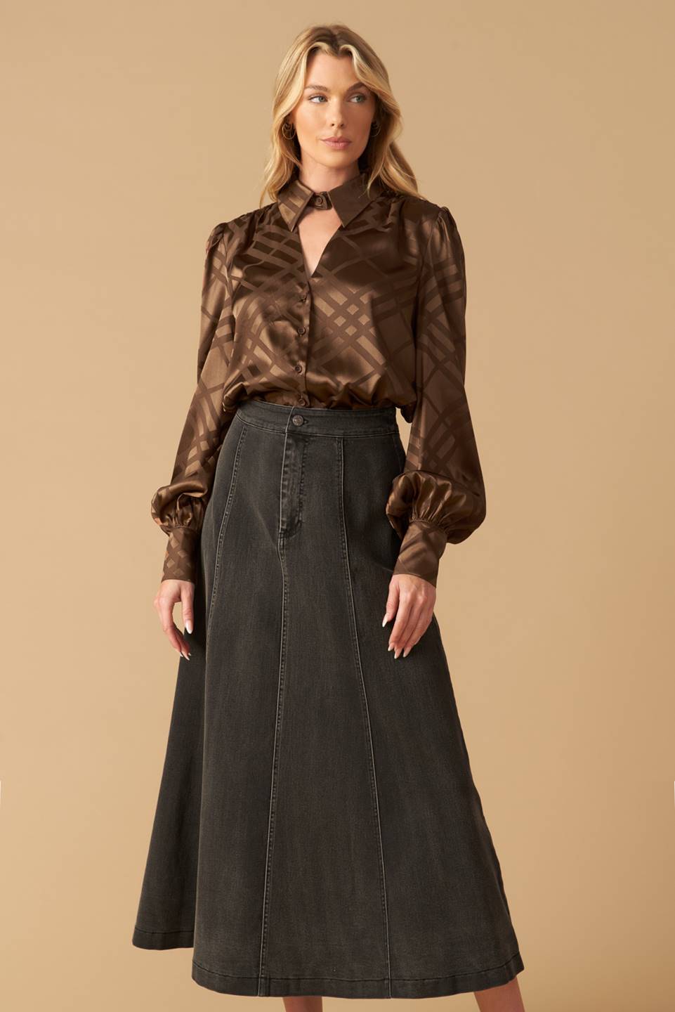 THE ART OF BALANCE WOVEN SATIN TOP  DAME BOHEME