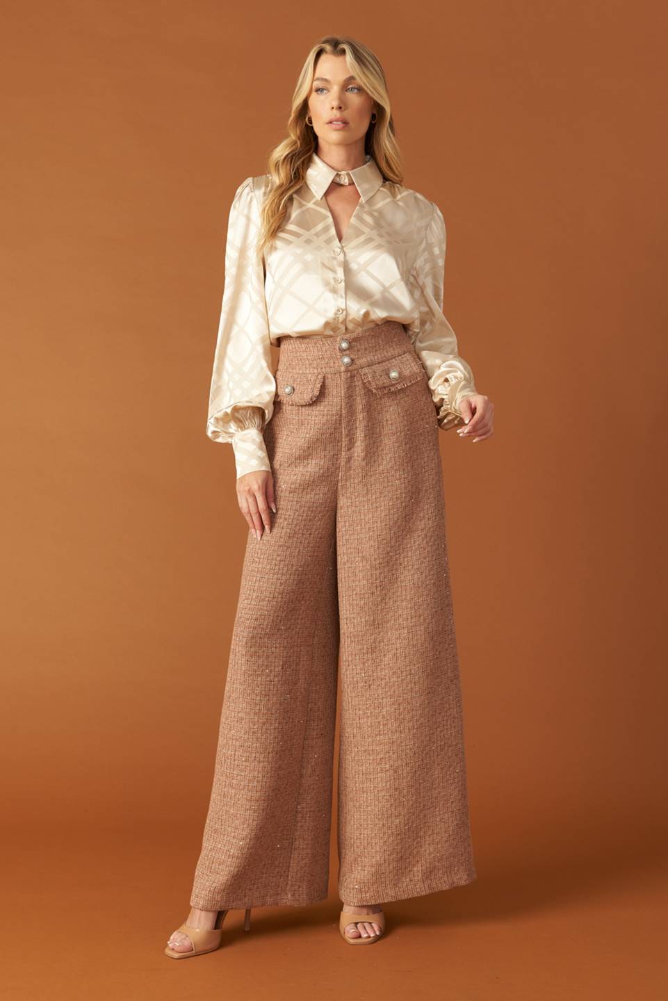 THE ART OF BALANCE WOVEN SATIN TOP  DAME BOHEME