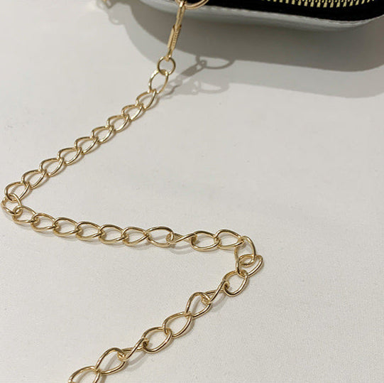 Lips Shaped Gold Chain Zipper Shoulder Clutch Crossbody Bag