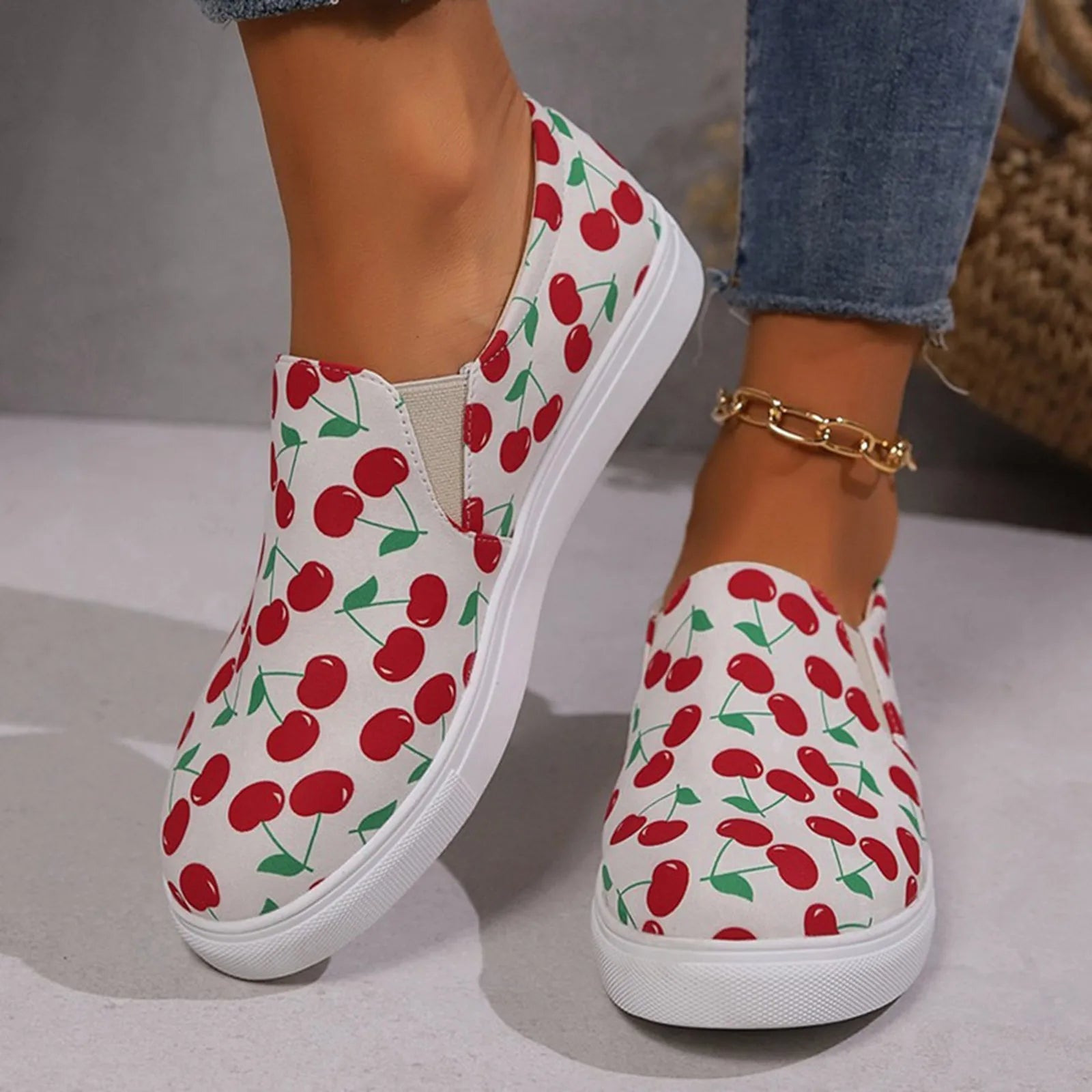 Cherry Print Women Casual Close Fitting Flat Shoes