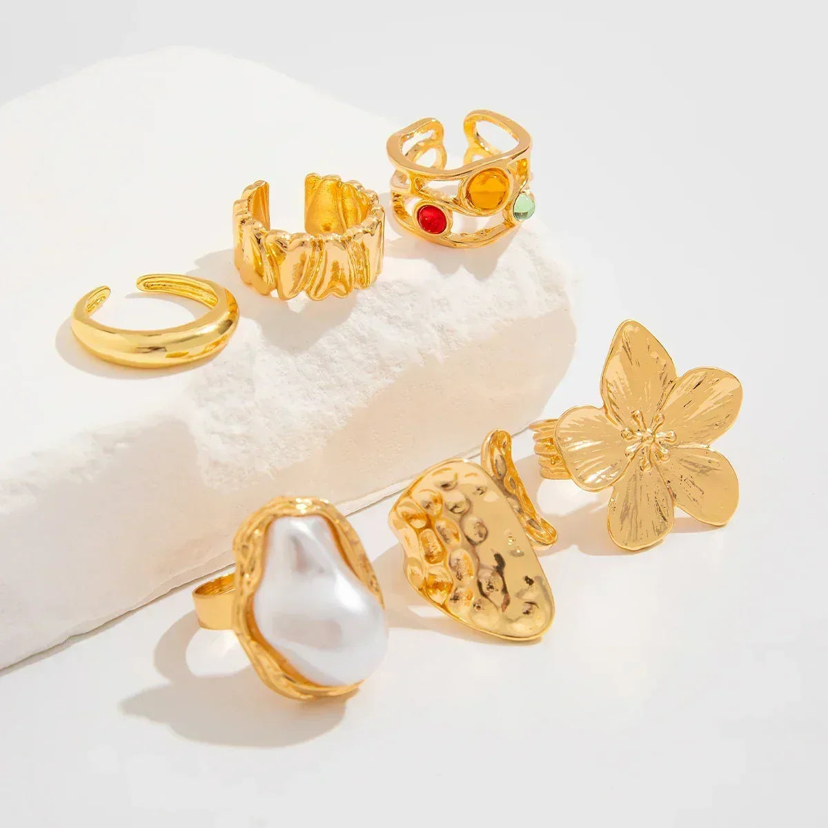 Oversized Metal Flower Open Rings - Baroque Imitation Pearl 6 pcs Rings Set