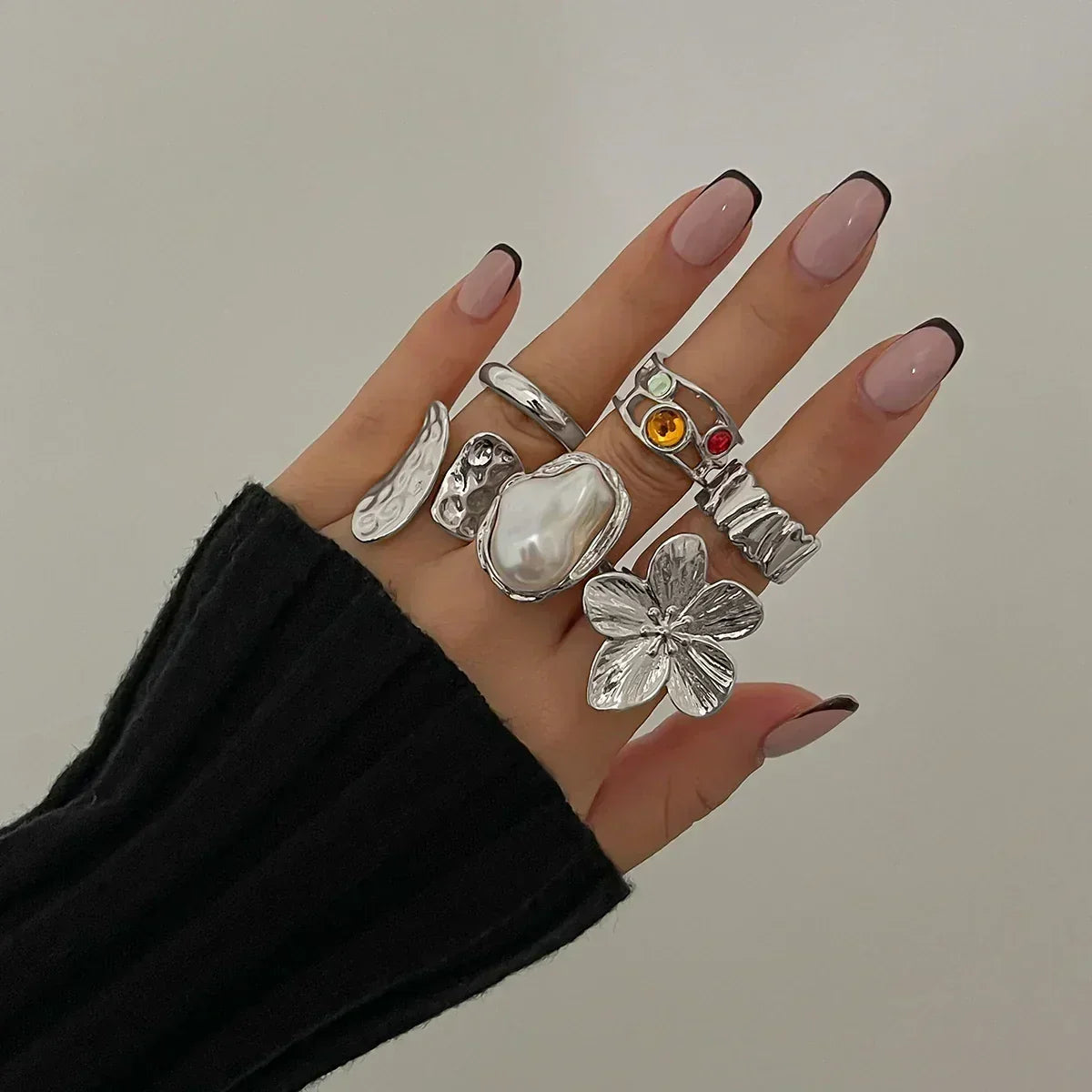 Oversized Metal Flower Open Rings - Baroque Imitation Pearl 6 pcs Rings Set