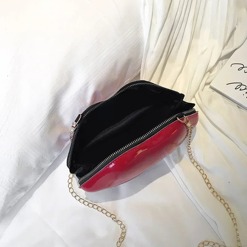 Lips Shaped Gold Chain Zipper Shoulder Clutch Crossbody Bag