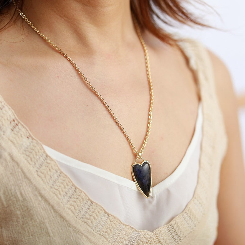 Copper Labradorite Heart Shape Necklace  DAME BOHEME