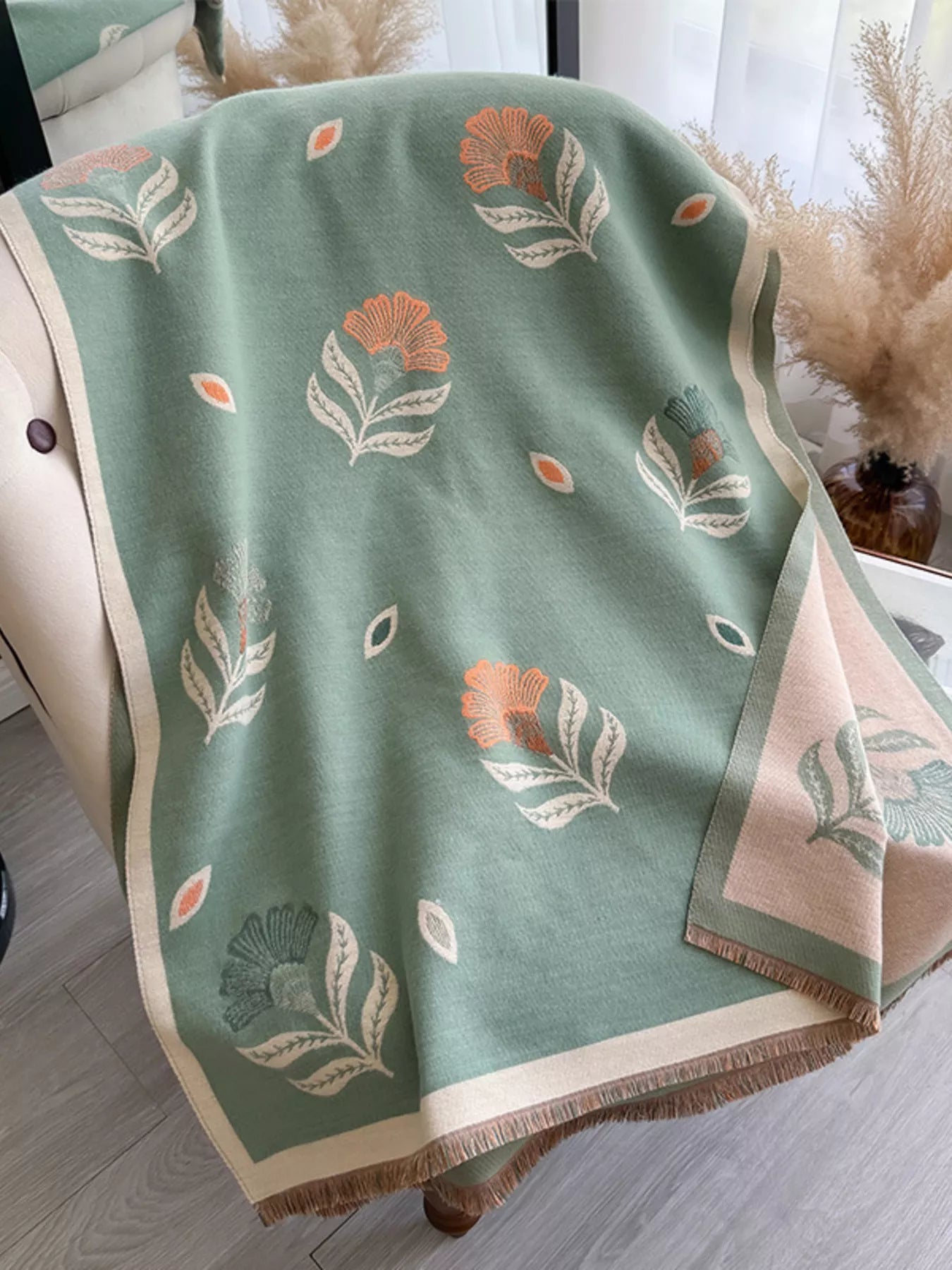 Printed Raw Hem Shawl  DAME BOHEME